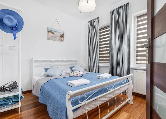 Lwowska By Renters Апартаменты *